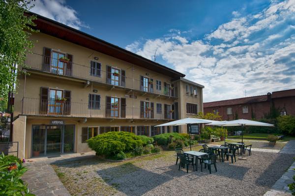 Foresteria Valdese Torre Pellice Exterior photo